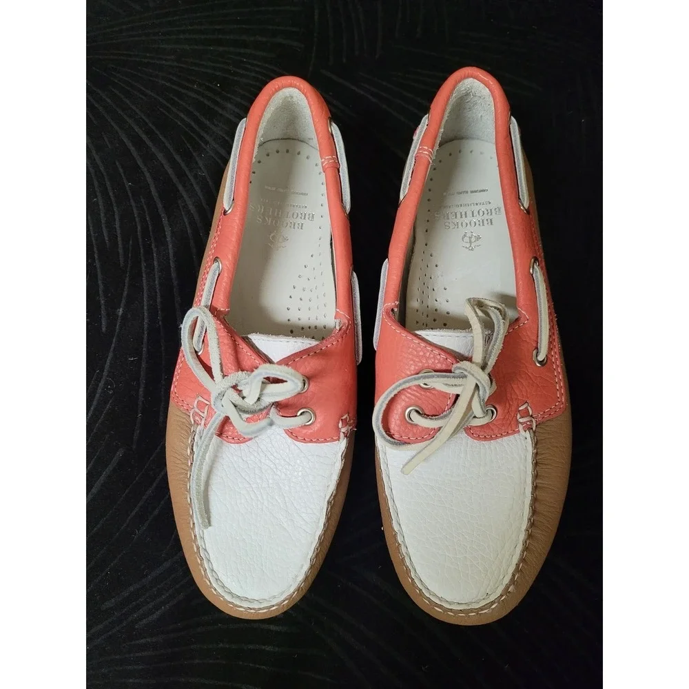 Brooks Brothers Womens Preppy Leather Boat‎ Shoes Coral Tan White 5229 6.5M NWOT